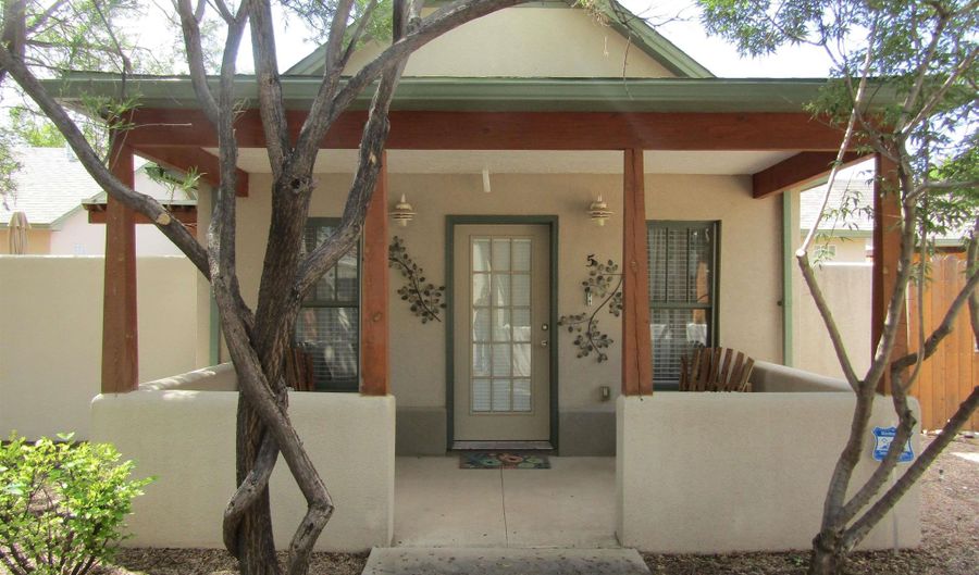 406 5 W Richardson Ave, Artesia, NM 88210 - 1 Beds, 1 Bath