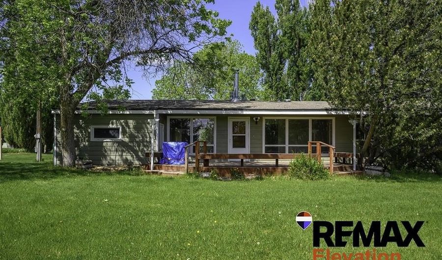 905 S 9th St, Basin, WY 82410 - 3 Beds, 1 Bath