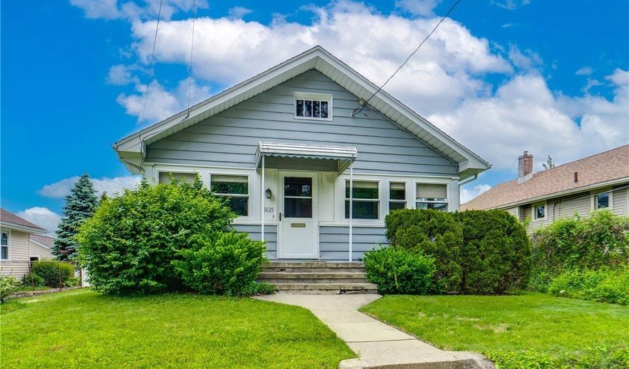 1425 Chippewa Ave, Akron, OH 44305 - 2 Beds, 1 Bath