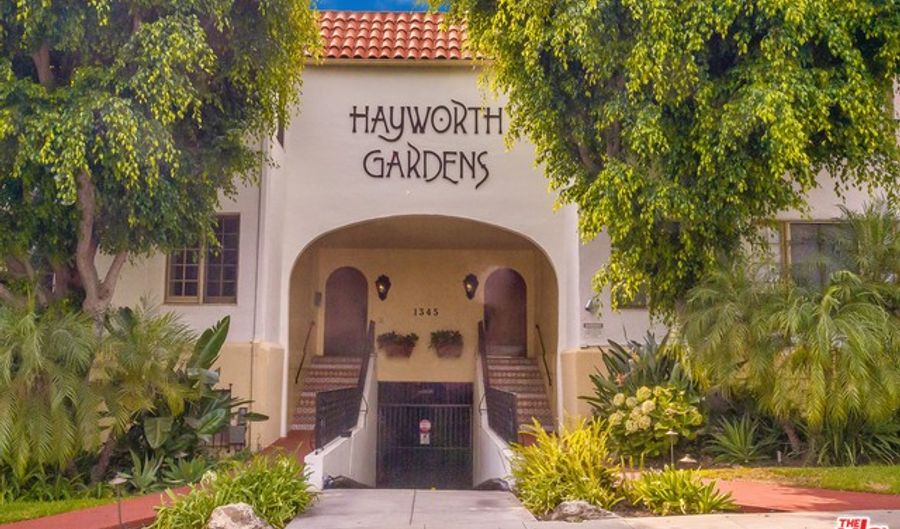 1345 N Hayworth Ave 206, West Hollywood, CA 90046 - 2 Beds, 1 Bath