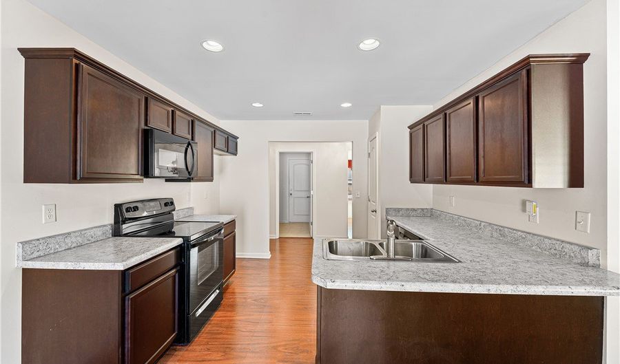 119 Amberwood Dr, Anderson, SC 29621 - 4 Beds, 2 Bath