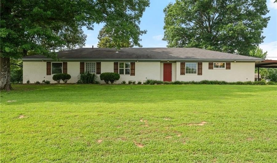 3114 W Collum Ln, Alma, AR 72921 - 3 Beds, 4 Bath