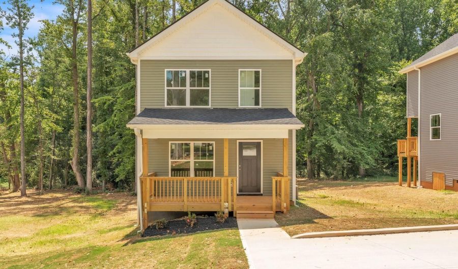 400 Woodland Cir, Belton, SC 29627 - 3 Beds, 3 Bath
