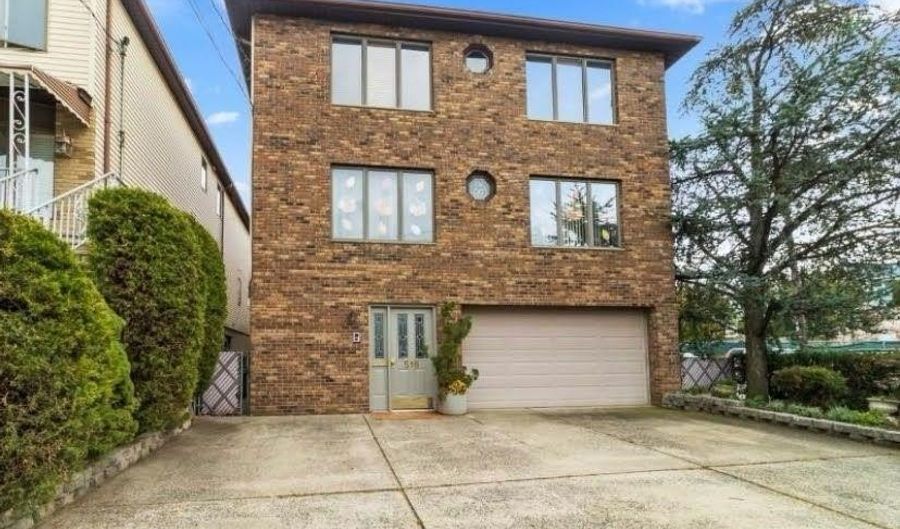 516 AVENUE A 3, Bayonne, NJ 07002 - 2 Beds, 1 Bath