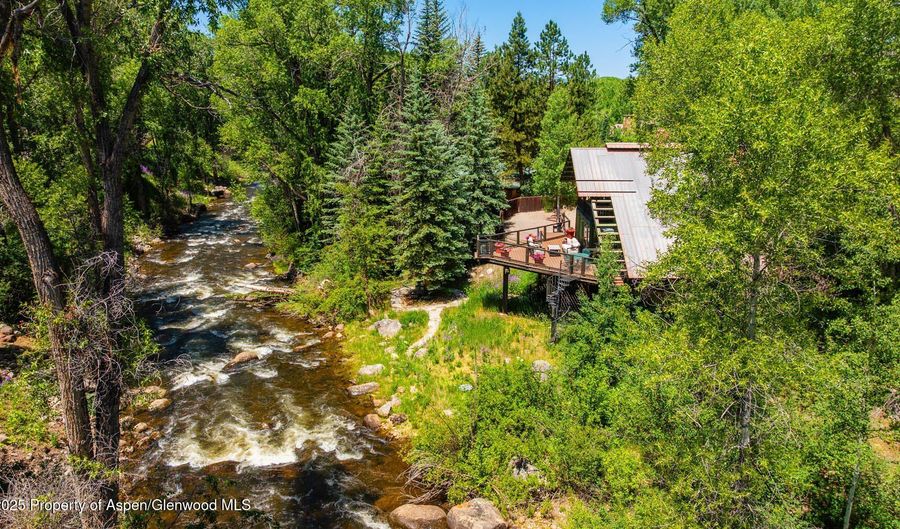 979 Queen St, Aspen, CO 81611 - 3 Beds, 3 Bath