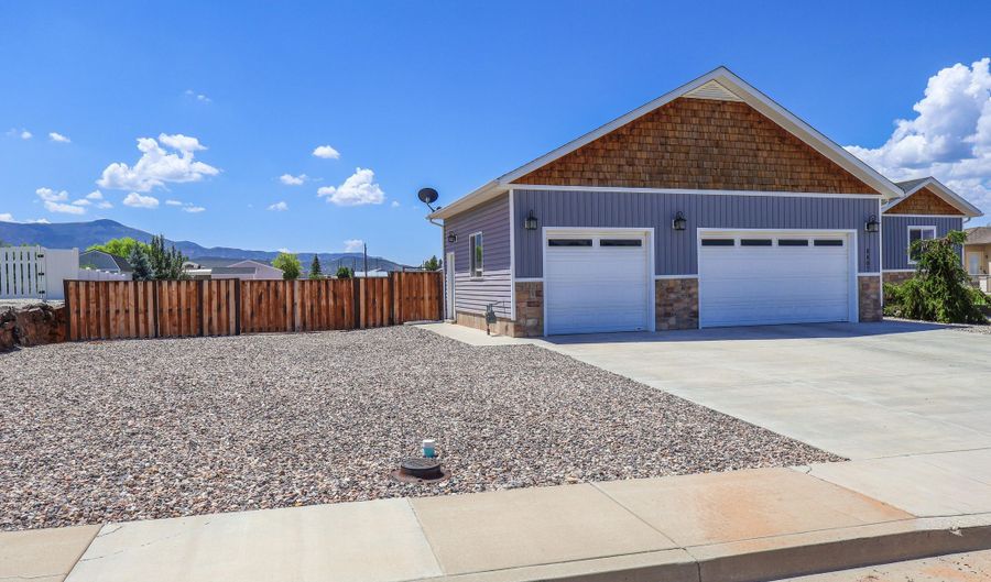 4407 W 1325 S, Cedar City, UT 84720 - 5 Beds, 3 Bath