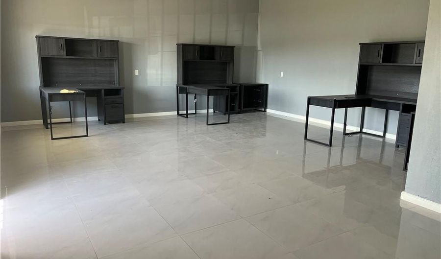 610 S Alton Blvd, Alton, TX 78573 - 0 Beds, 0 Bath