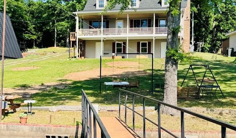 181 A Frame Rd, Abbeville, SC 29620 - 3 Beds, 2 Bath