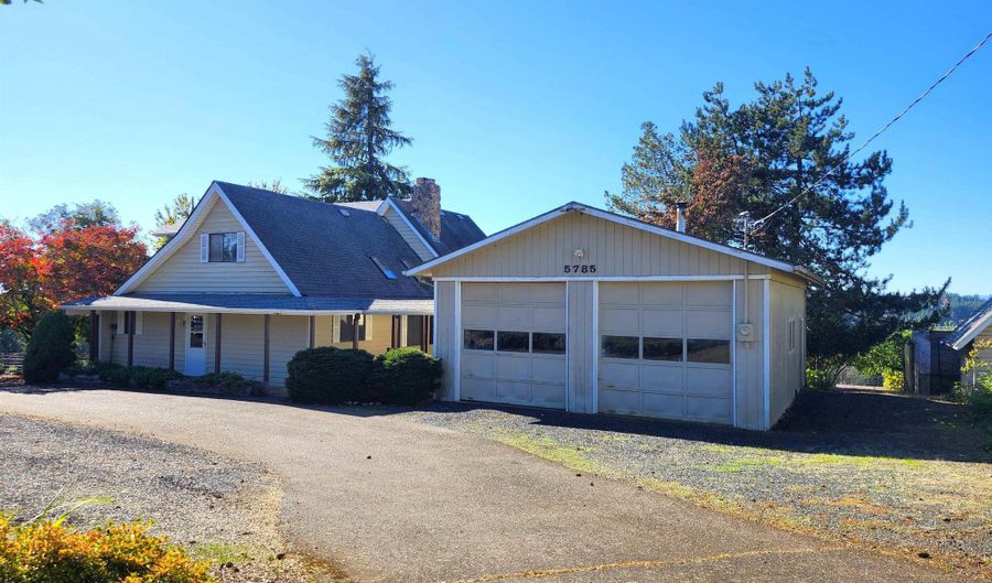 5785 82nd Ave SE, Aumsville, OR 97325 - 3 Beds, 2 Bath