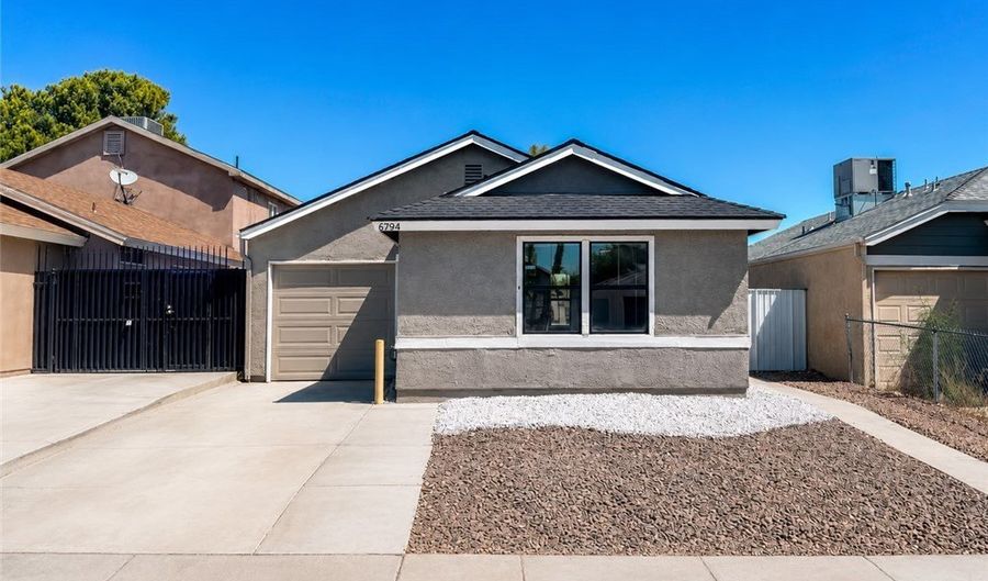 6794 Mangrum Cir, Las Vegas, NV 89103 - 2 Beds, 2 Bath