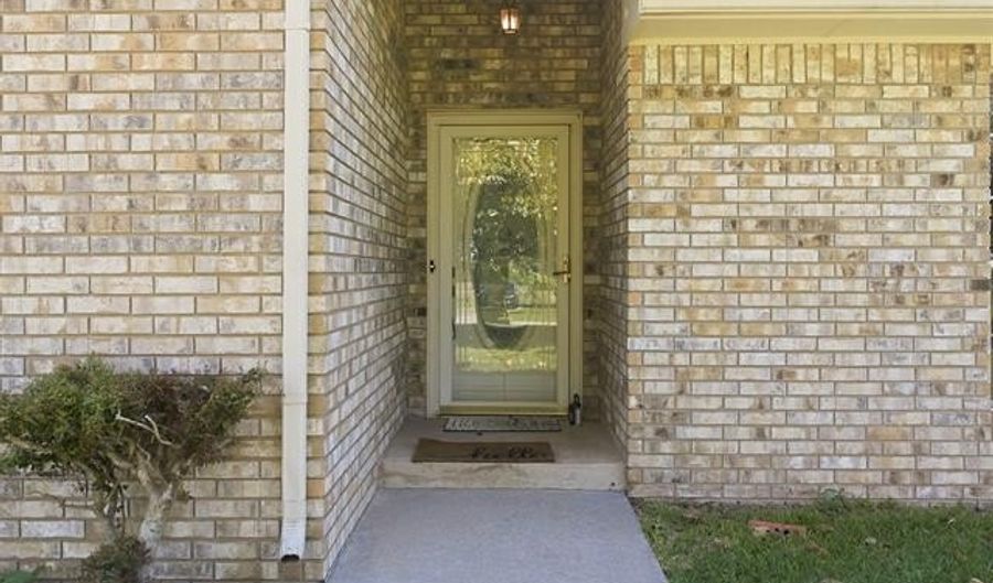 1922 S Plainview, Ardmore, OK 73401 - 3 Beds, 2 Bath