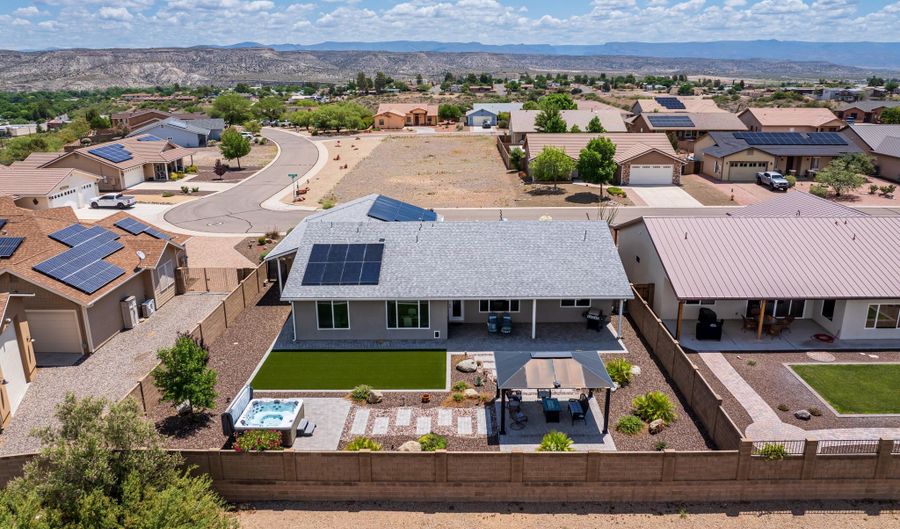 509 S Longhorn Dr, Camp Verde, AZ 86322 - 3 Beds, 3 Bath
