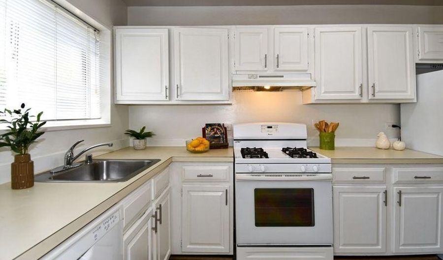 10637 MONTROSE Ave #204, Bethesda, MD 20814 - 1 Beds, 1 Bath