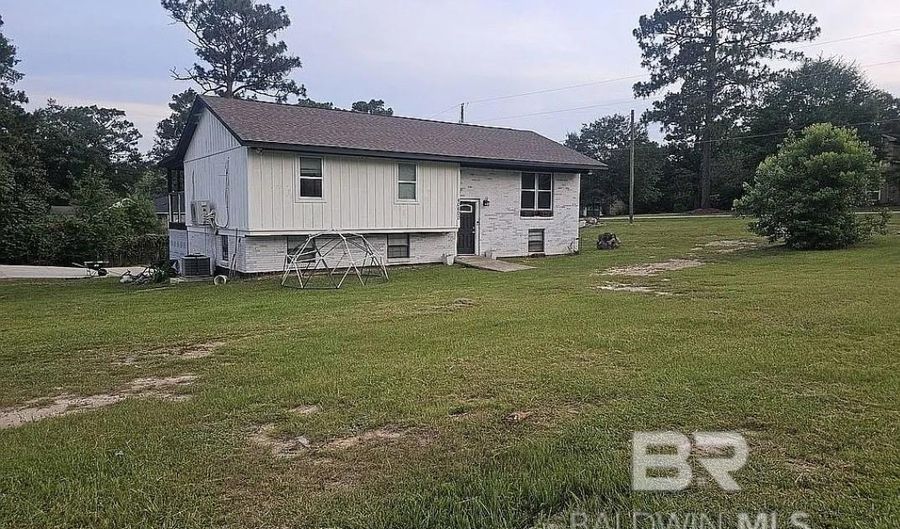 40600 Lake Dr, Bay Minette, AL 36507 - 4 Beds, 3 Bath