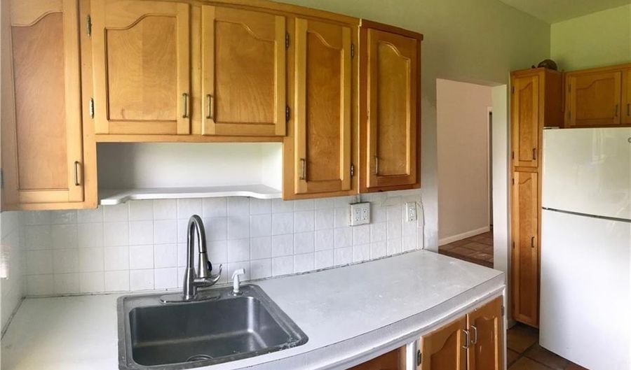 9271 W Bay Harbor Dr 11, Bay Harbor Islands, FL 33154 - 2 Beds, 2 Bath