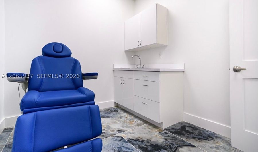 2920 NE 207th St 801, Aventura, FL 33180 - 0 Beds, 0 Bath