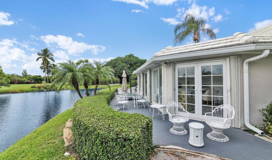 450 French Royale Cir, Atlantis, FL 33462 - 3 Beds, 3 Bath
