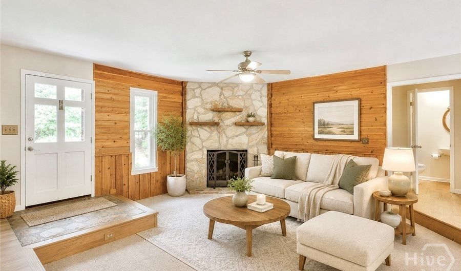110 Pioneer Dr, Athens, GA 30605 - 3 Beds, 3 Bath