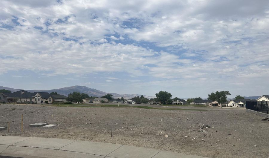 1904 Seven Iron, Fernley, NV 89408 - 0 Beds, 0 Bath