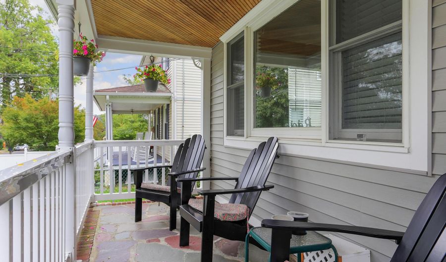121 Center Ave, Atlantic Highlands, NJ 07716 - 4 Beds, 3 Bath