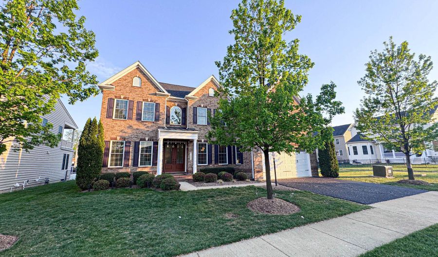 41523 CROSS CANTER Dr, Aldie, VA 20105 - 6 Beds, 6 Bath