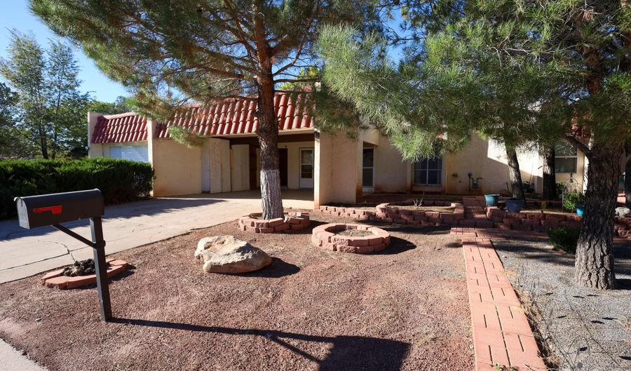 632 Carmel Rd, Belen, NM 87002 - 2 Beds, 2 Bath