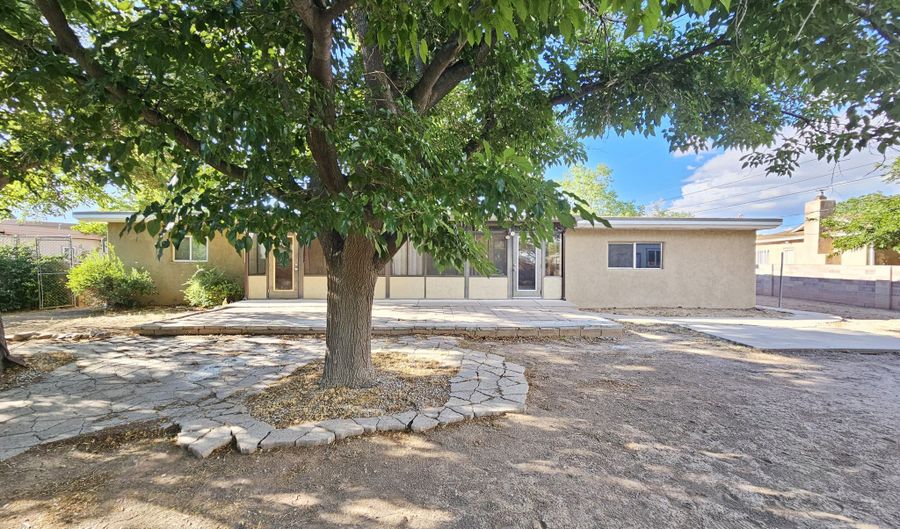 1604 LOS ARBOLES Ave NW, Albuquerque, NM 87107 - 3 Beds, 2 Bath