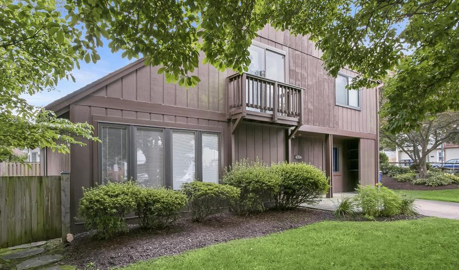 6356 11TH Rd N, Arlington, VA 22205 - 4 Beds, 3 Bath