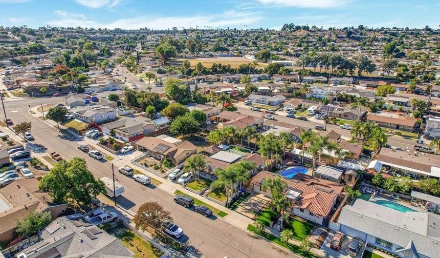522 Broadview St, Spring Valley, CA 91977 - 3 Beds, 2 Bath