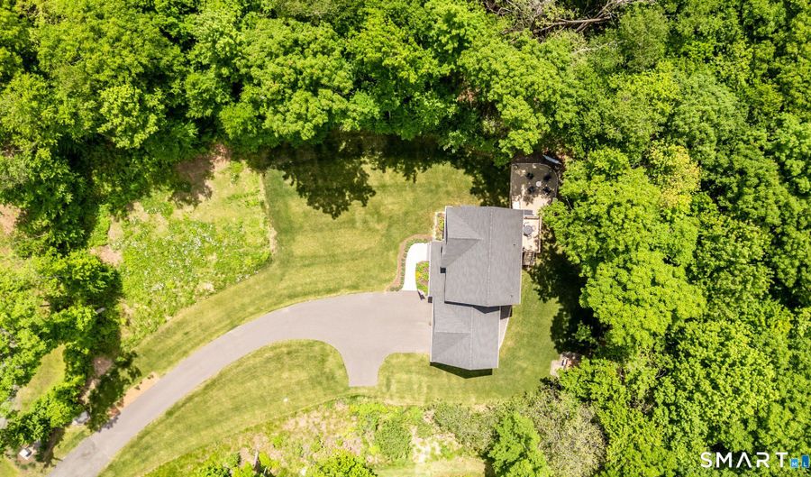 650 Dunn Rd, Coventry, CT 06238 - 4 Beds, 3 Bath