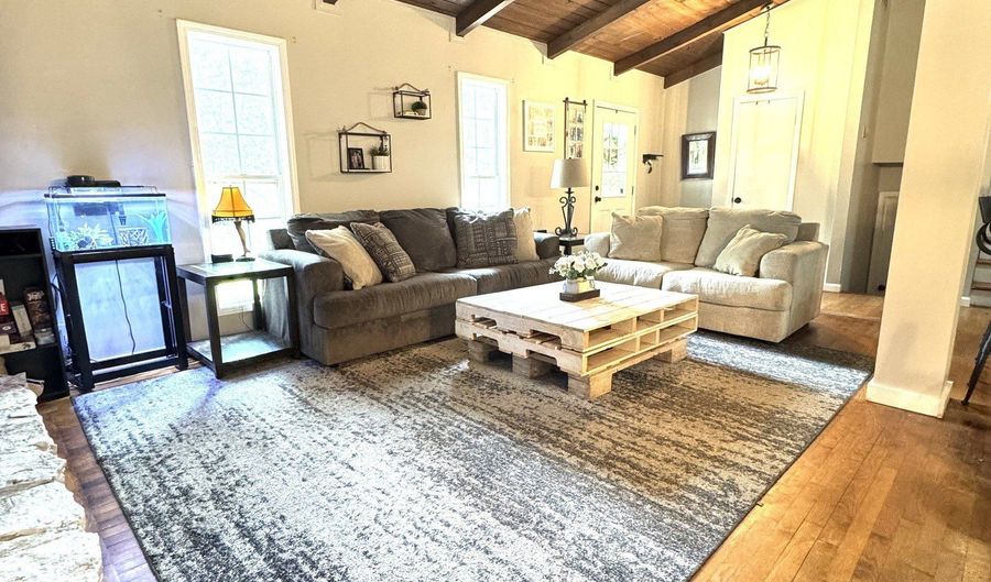 103 Country, Woodstock, GA 30188 - 3 Beds, 3 Bath