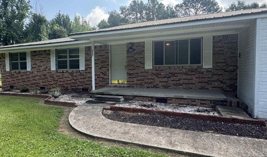 3267 S Hwy 31, Beebe, AR 72012 - 3 Beds, 2 Bath