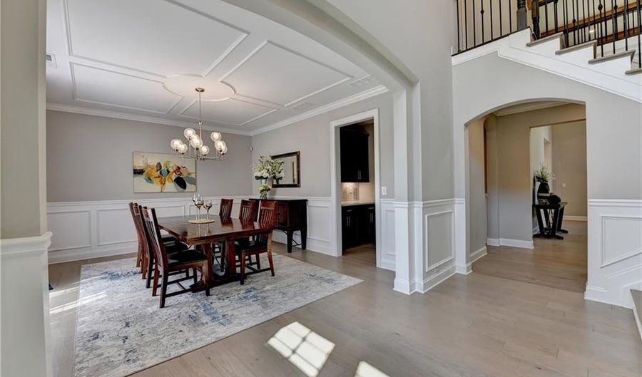 516 Founders Dr E, Alpharetta, GA 30004 - 6 Beds, 6 Bath