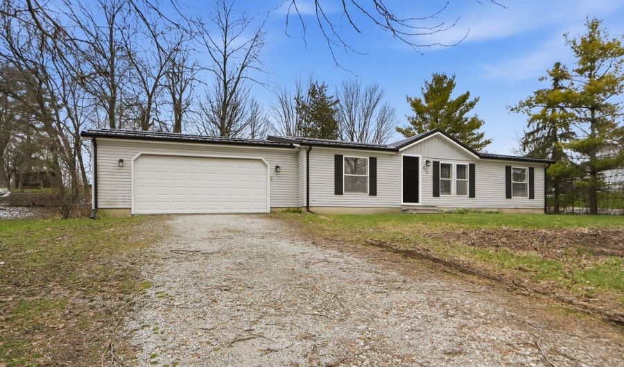401 S 5th St, Albion, IN 46701 - 3 Beds, 2 Bath