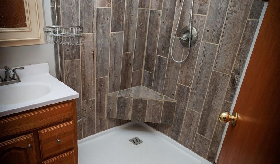405 Cedar St, Attica, IN 47918 - 3 Beds, 2 Bath