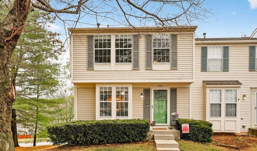 1246 QUAKER RIDGE Dr #89, Arnold, MD 21012 - 2 Beds, 3 Bath