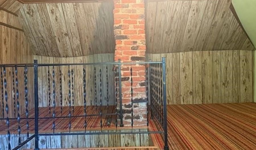 400 S 2nd Ave, Anthon, IA 51004 - 2 Beds, 2 Bath