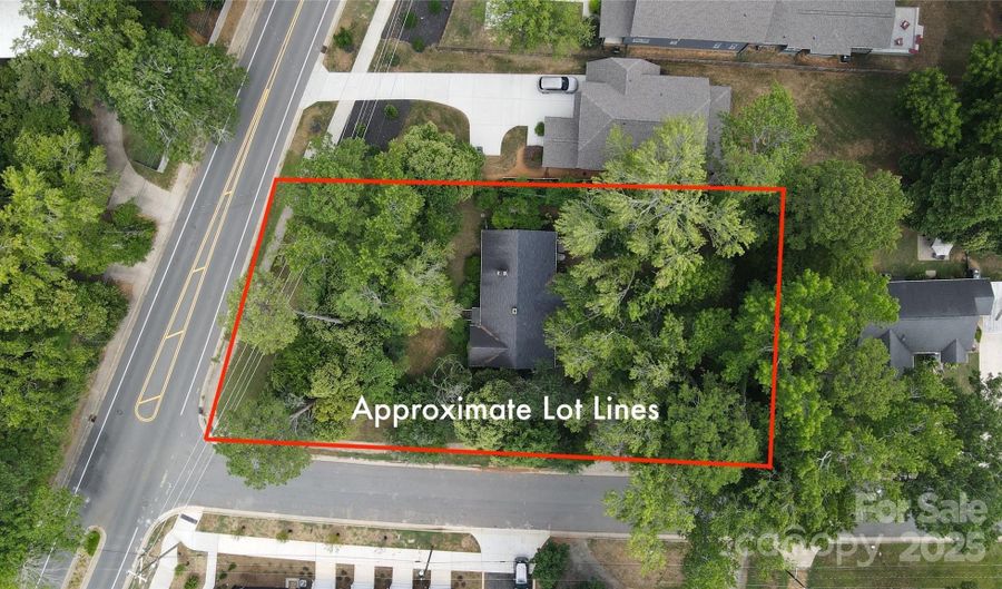 1400 Briar Creek Rd, Charlotte, NC 28205 - 0 Beds, 0 Bath