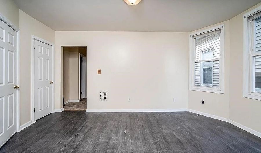 79 W 16TH St 1, Bayonne, NJ 07002 - 3 Beds, 1 Bath