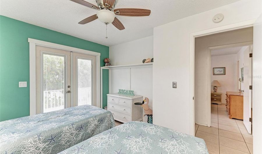 315 MAGNOLIA Ave, Anna Maria, FL 34216 - 2 Beds, 2 Bath