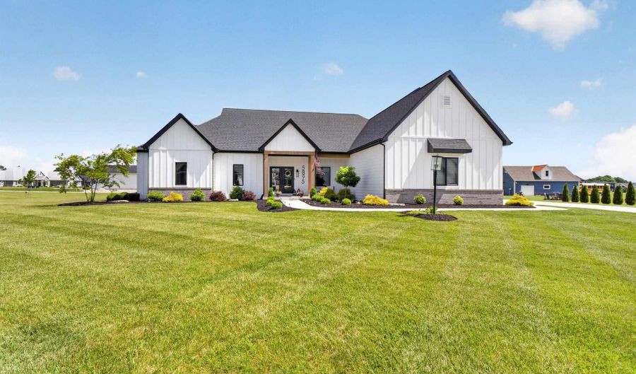 5895 Menza Dr, Auburn, IN 46706 - 5 Beds, 5 Bath