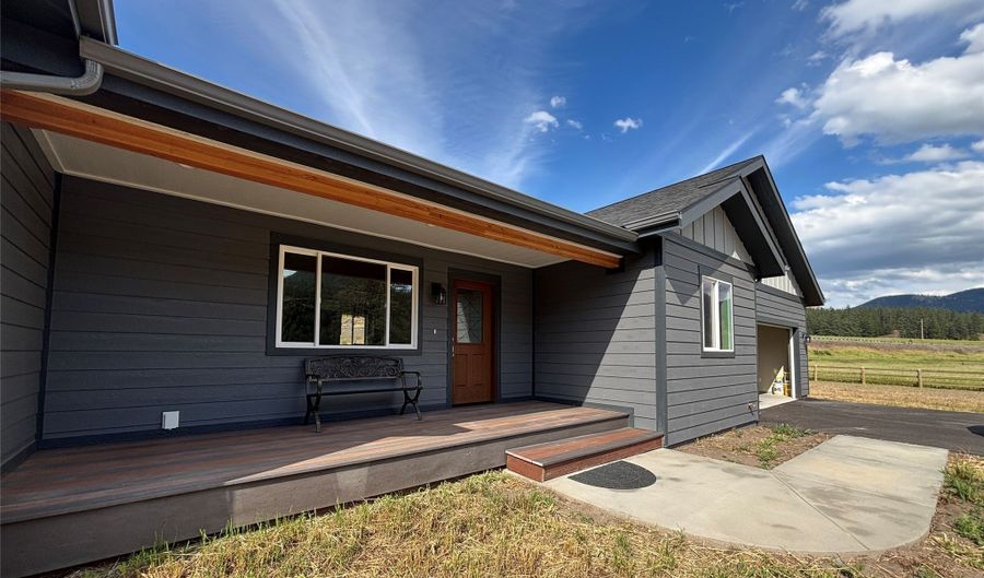 804 Kirchey Creek Dr, Alberton, MT 59820 - 3 Beds, 3 Bath