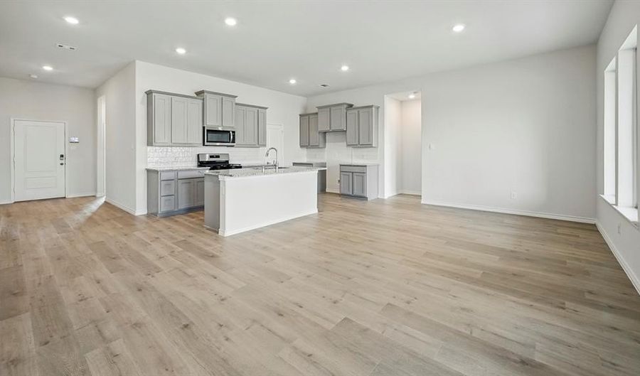 2125 Eugene St, Anna, TX 75409 - 4 Beds, 2 Bath