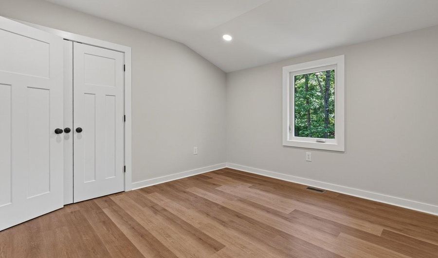 88 MALLARD Dr, Basye, VA 22810 - 4 Beds, 3 Bath