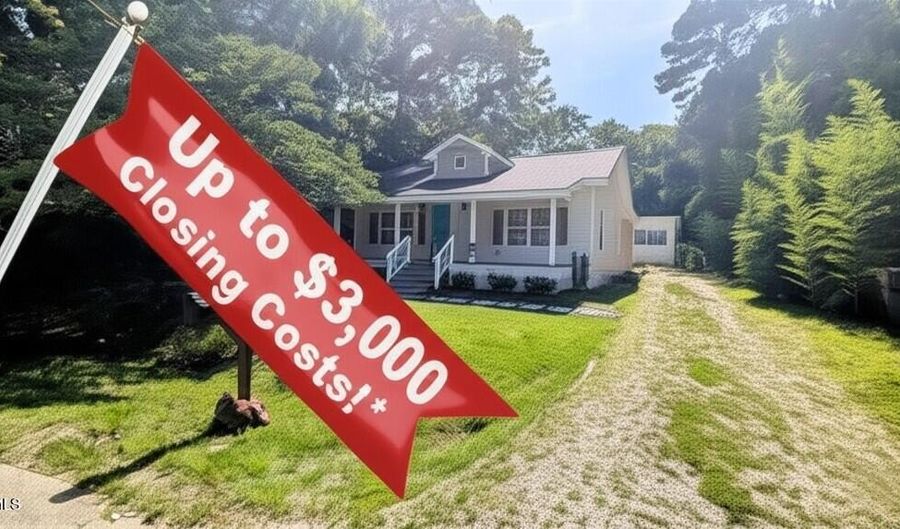 109 N Dunn St, Angier, NC 27501 - 3 Beds, 2 Bath