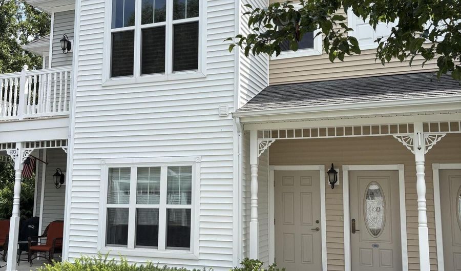 404 Kelly Cir, Altamont, NY 12009 - 2 Beds, 2 Bath