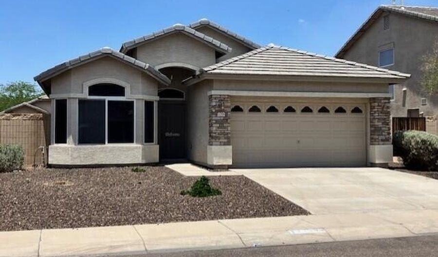 11586 W JACKSON St, Avondale, AZ 85323 - 3 Beds, 2 Bath