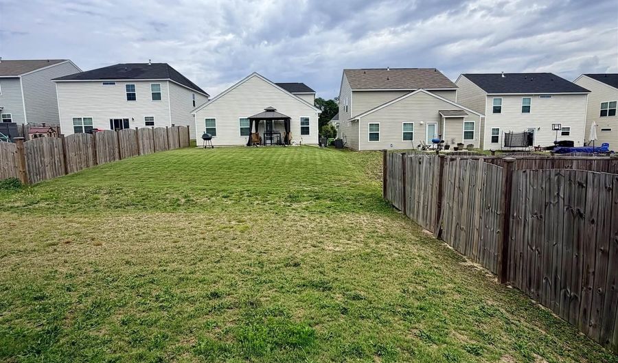 546 Hatteras Dr, Blythewood, SC 29016 - 3 Beds, 2 Bath