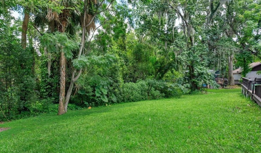 817 HICKORY KNOLL Ct, Apopka, FL 32712 - 3 Beds, 2 Bath