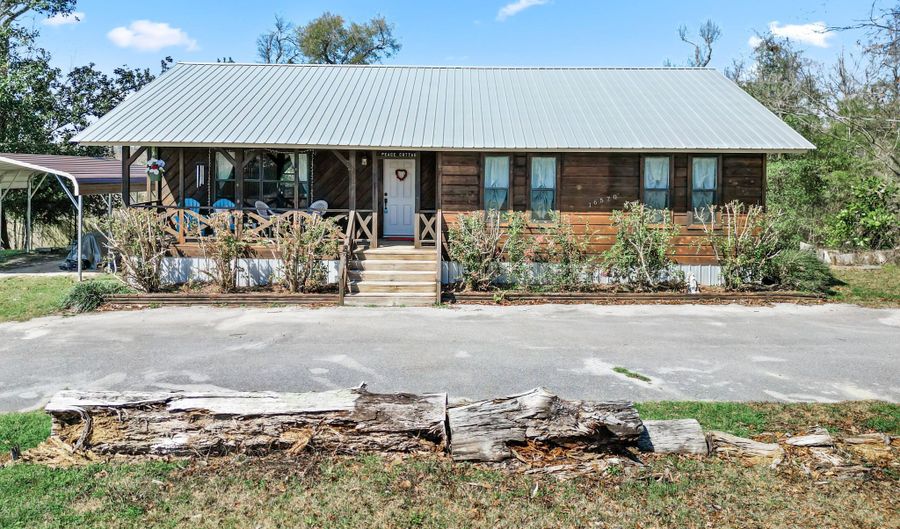 16570 NW Chipola Heights Rd, Altha, FL 32421 - 3 Beds, 2 Bath